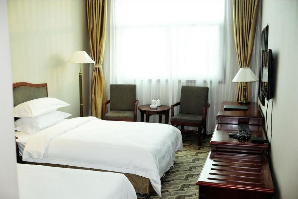 Huatian Grand Hotel 登封 外观 照片